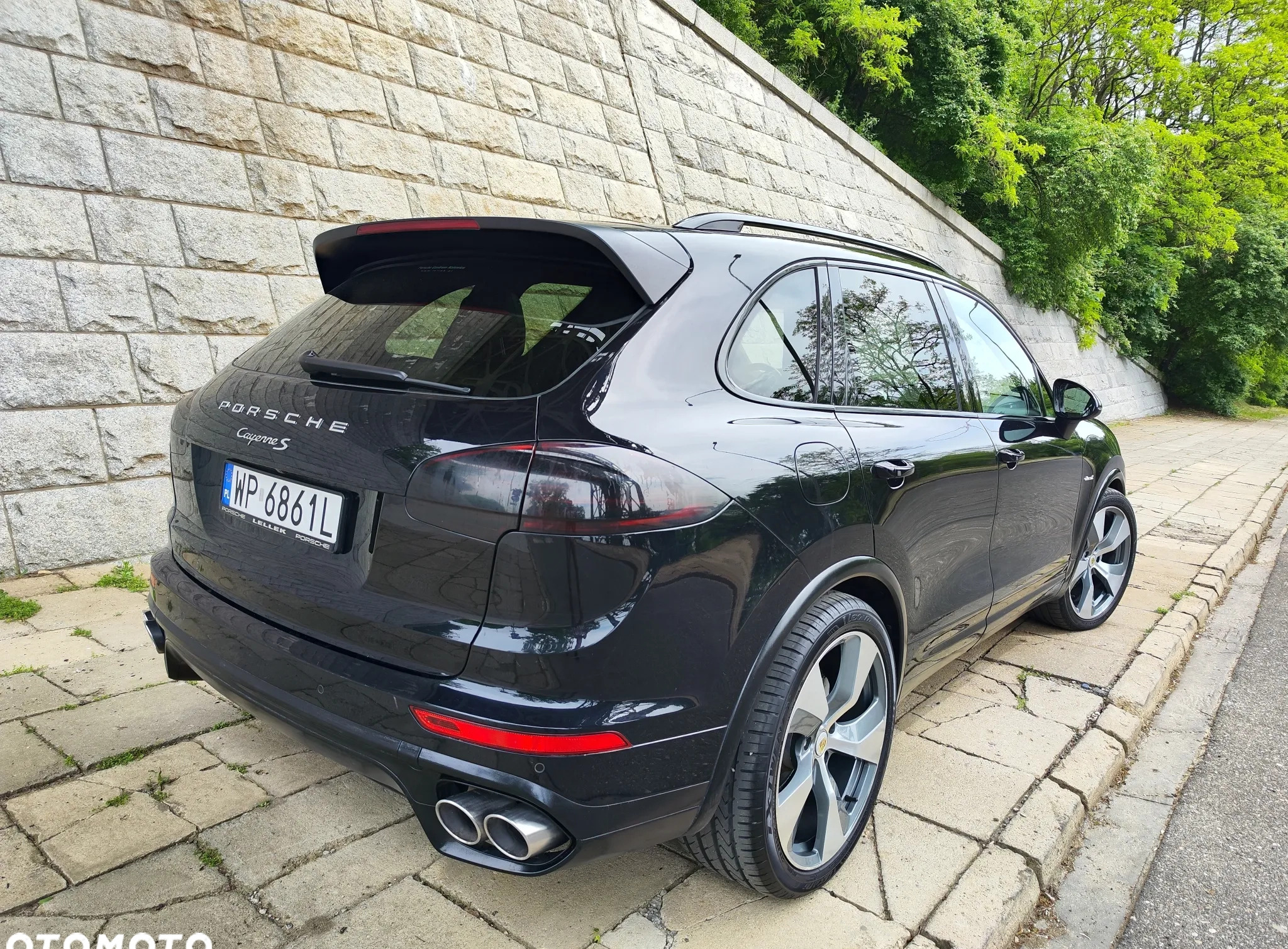 Porsche Cayenne cena 157999 przebieg: 225000, rok produkcji 2015 z Płock małe 172